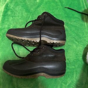 Men's Black and Brown Outdoor Shoes
